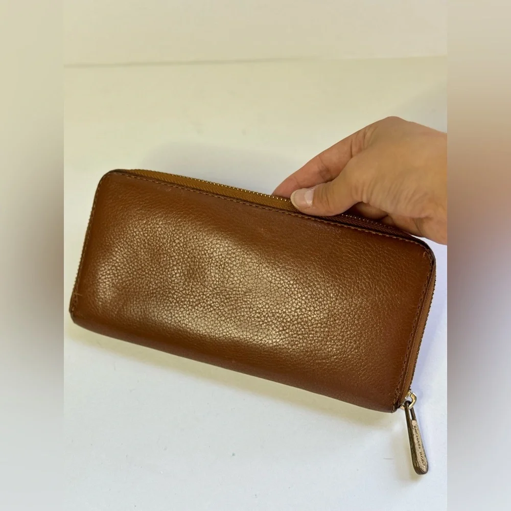Michael Kors Jet Set Wallet, Large Light Tan Brown Zip Around Inside Pockets - Picture 9 of 11